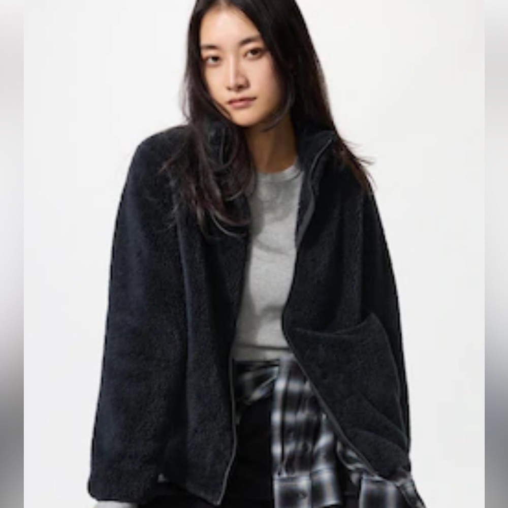 Uniqlo Teddy Jacket with Hood, Black, Medium